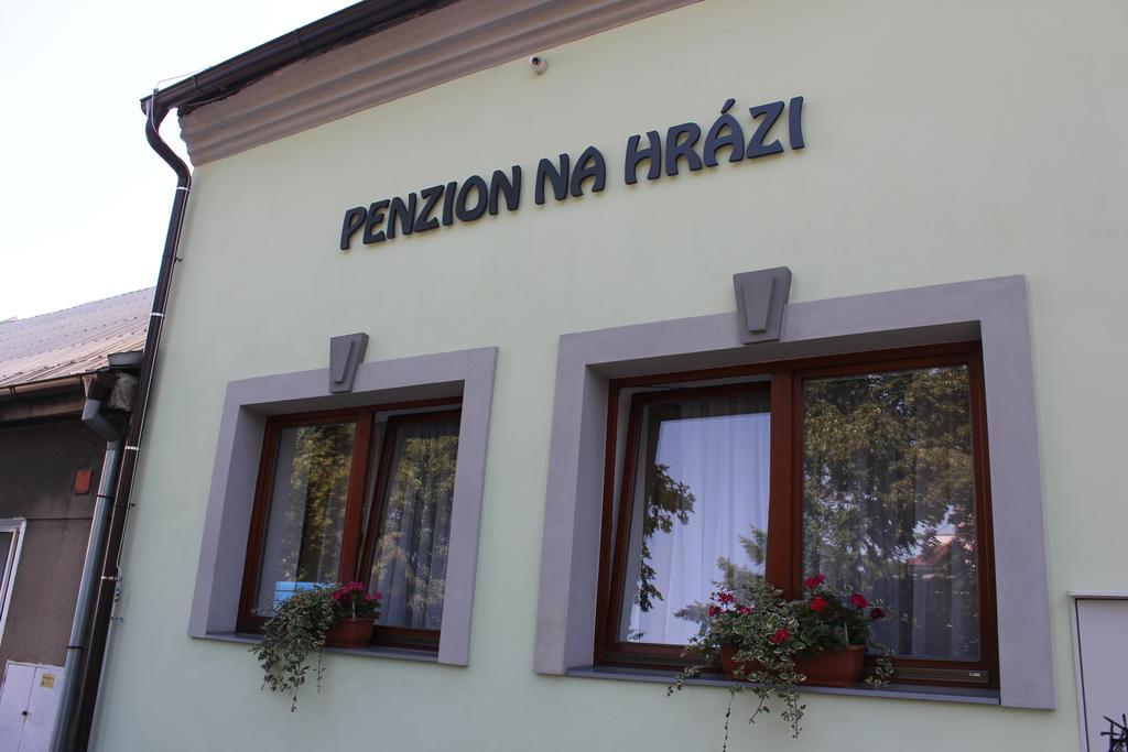 Penzion Na Hrazi Poděbrady Exteriör bild