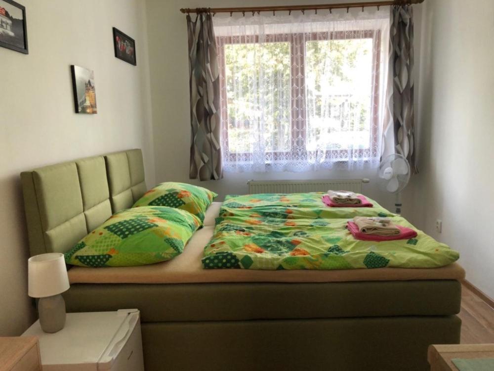Penzion Na Hrazi Poděbrady Exteriör bild